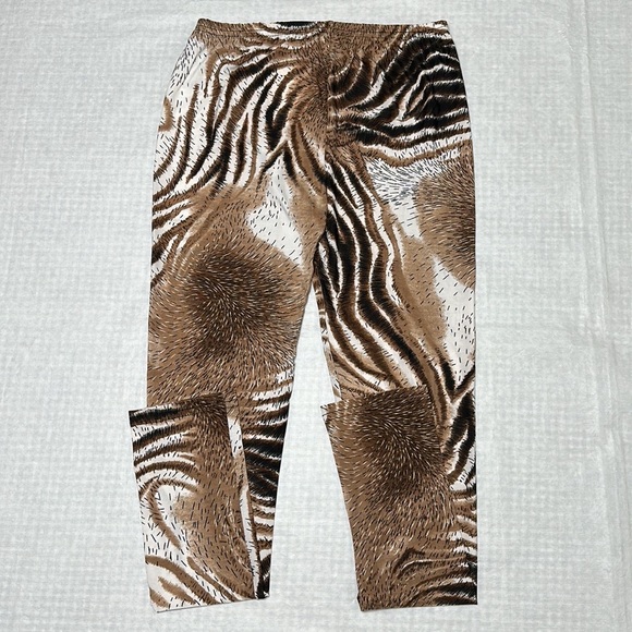 Junior Animal Print Leggings Size L/XL - Set of FOUR - Picture 3 of 5